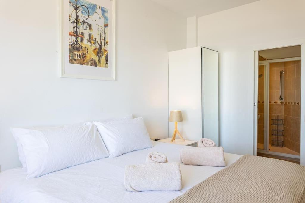 Ensuite Mediterranean Sea Front Fuengirola Eksteriør billede