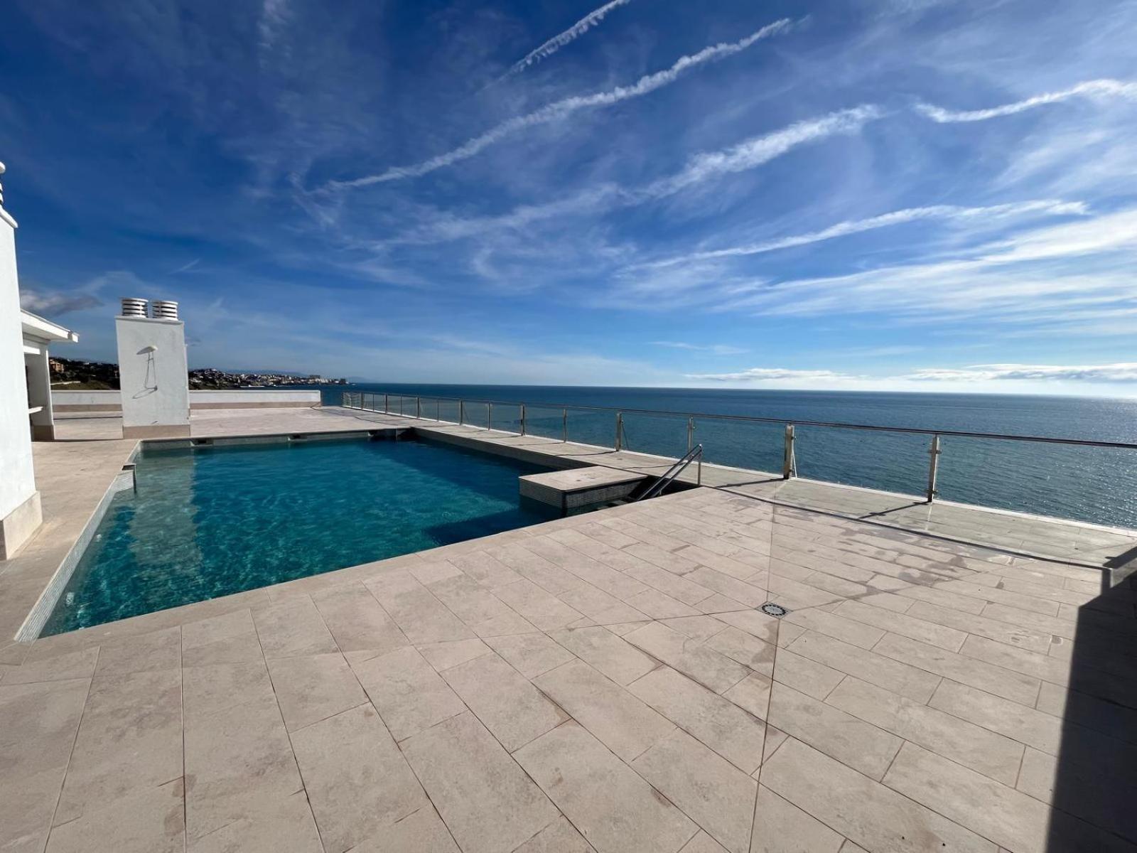 Ensuite Mediterranean Sea Front Fuengirola Eksteriør billede